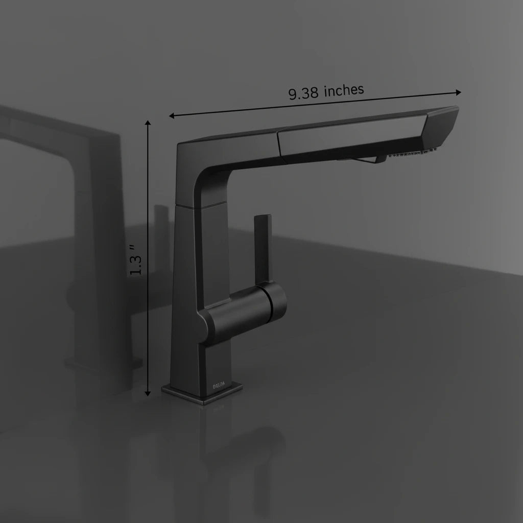 Pull-Out Single-Handle Kitchen Faucet with Accessories – Modern Geometric Design